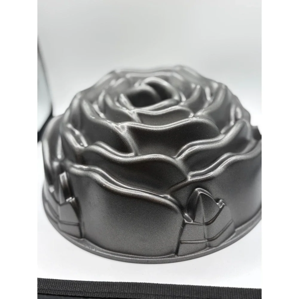 Nordic Ware Rose Bundt Pan Cast Aluminum Non-Stick Cake Mold Silver 9 Inch 10Cup